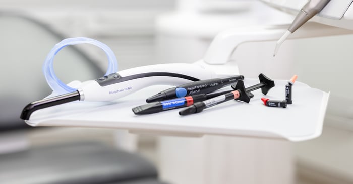 The effects of light polymerization on N-Line composite restorations