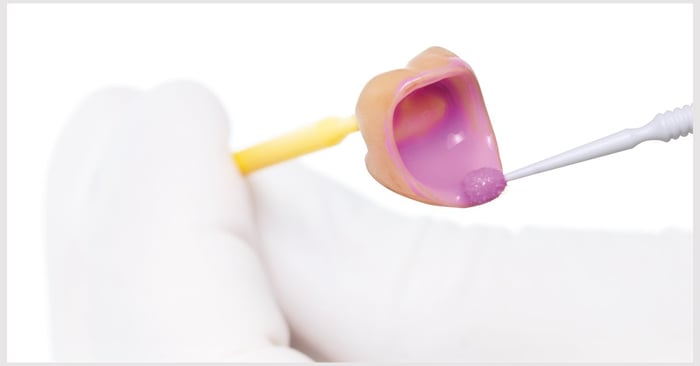 Cementado adhesivo de restauraciones estéticas